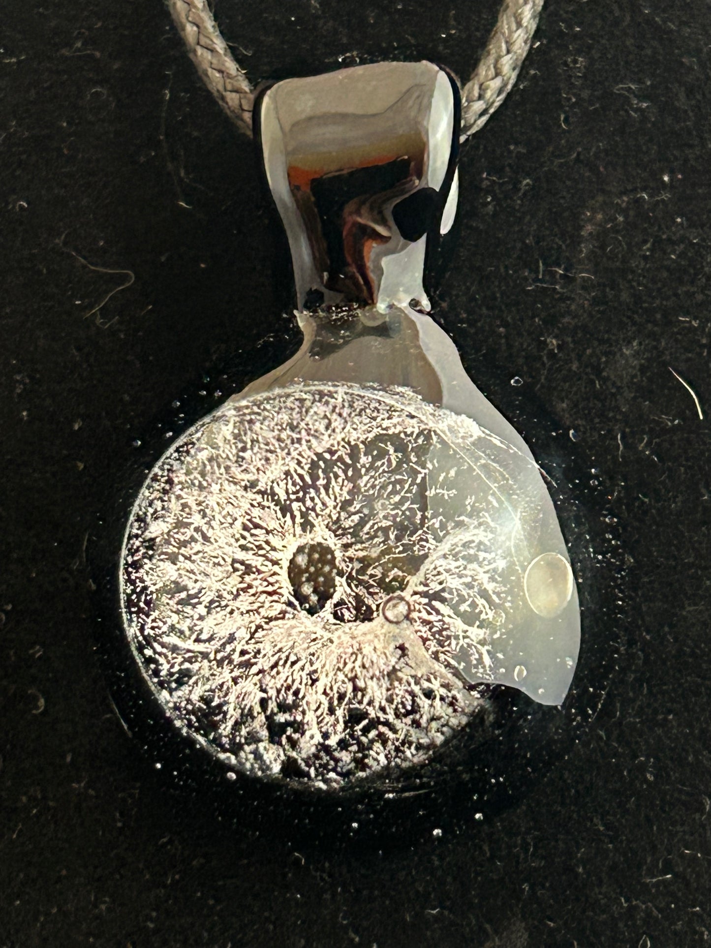 Clear Dichro Round Pendant