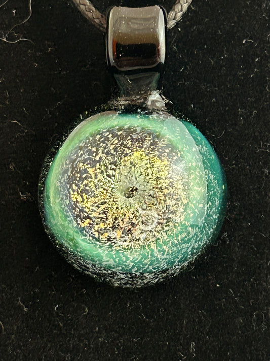Green Dichro Rouhd Pendant