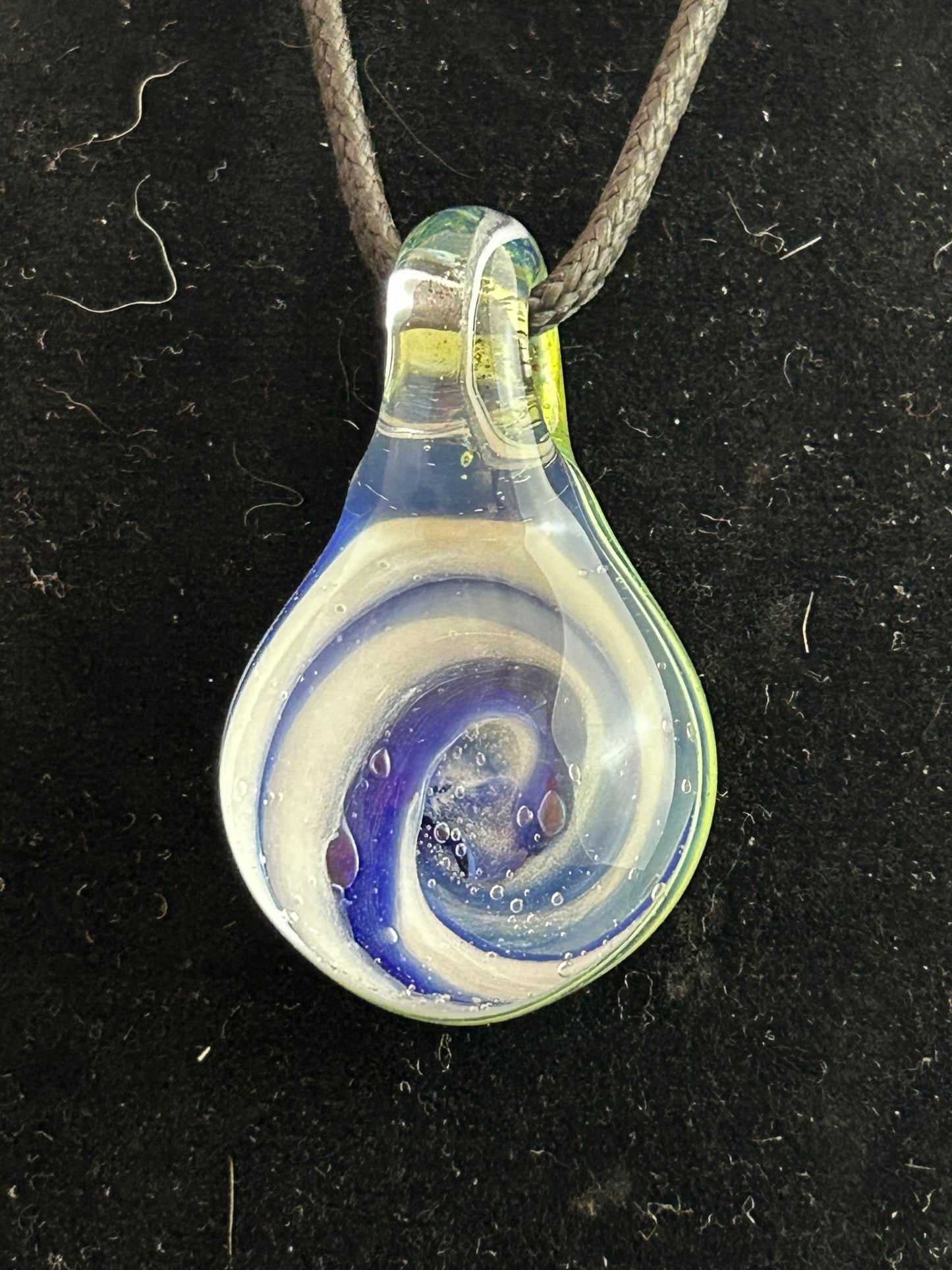 Blue & White Round Twist Pendant